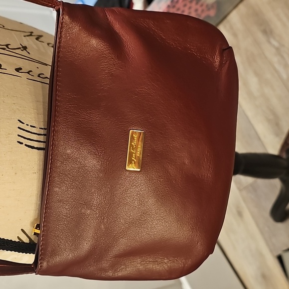 Jacques Esterel Parisian Crossbody Bag In Burgundy Leather - Picture 10 of 12